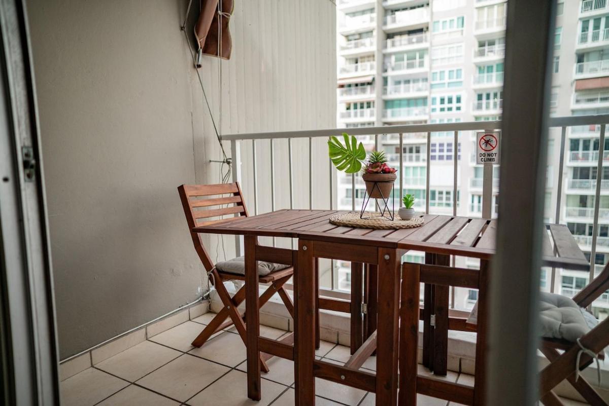 Steps From Foxwoods- Beachfront Retreat With Pools San Juan Esterno foto
