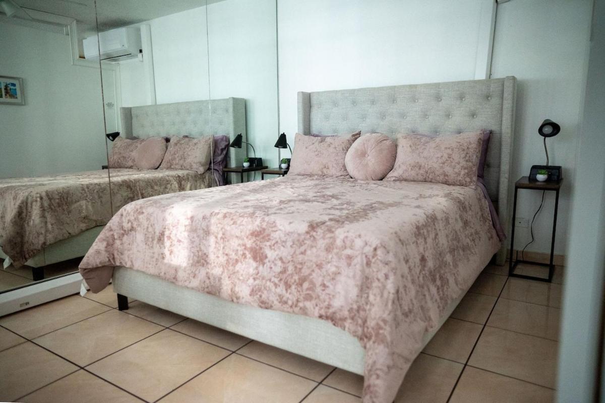 Steps From Foxwoods- Beachfront Retreat With Pools San Juan Esterno foto
